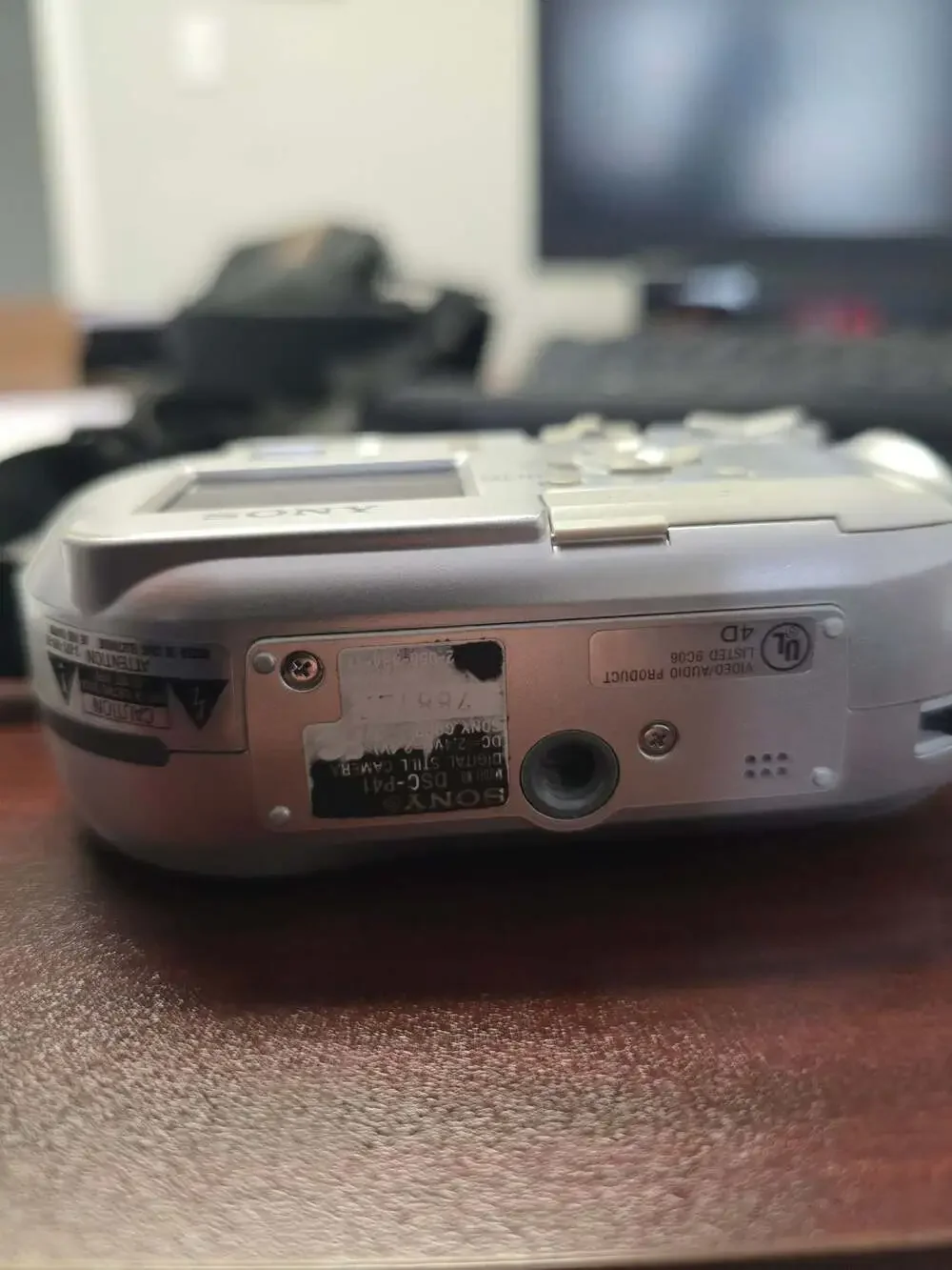 Sony Cyber-shot DSC-P41 4.1MP Digital Camera
